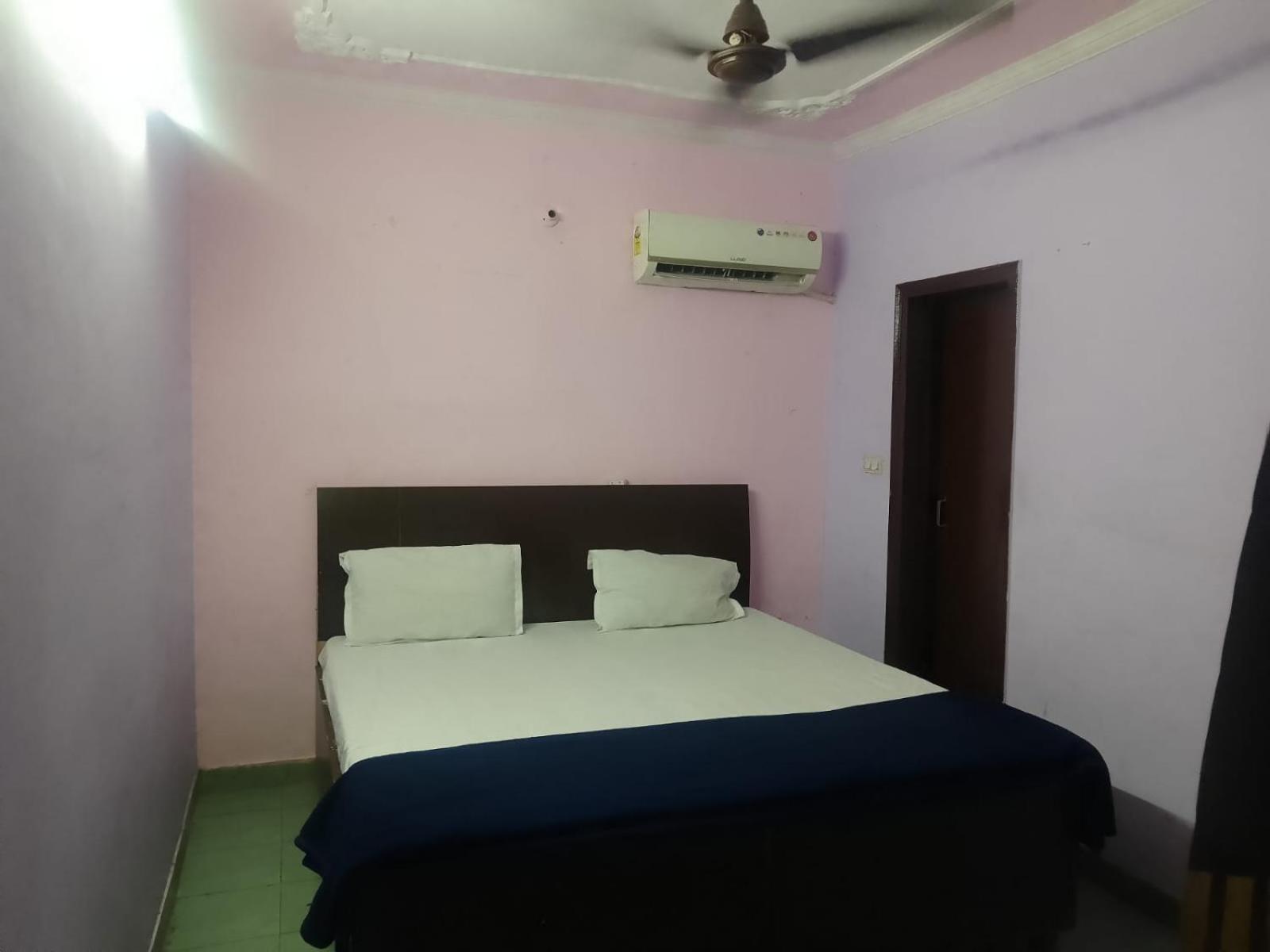 Hotel Golden Height Chandīgarh Exterior foto